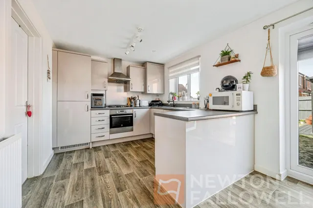 Georgia Mews, Cardea, PE2, photo 3