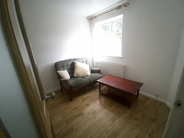 Didcot, OX11, photo 3