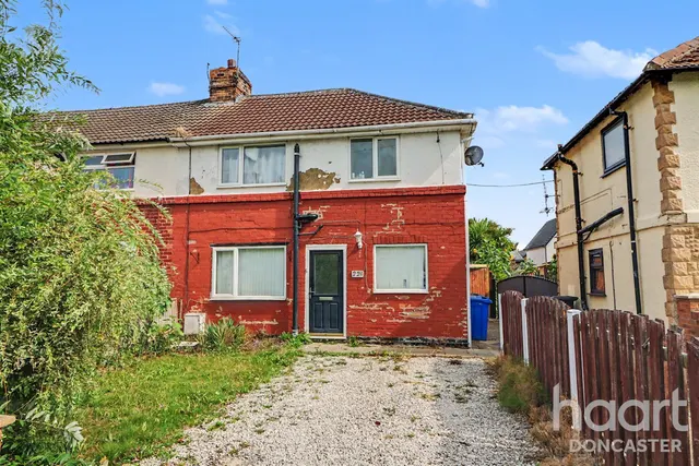 Broadway, Dunscroft, DN7, photo 1
