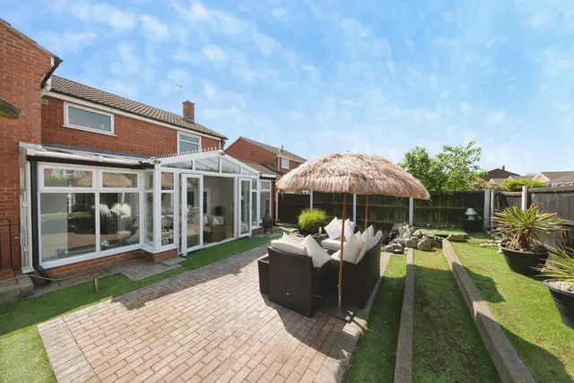 Milldale Walk, Sutton-in-ashfield, NG17, photo 2