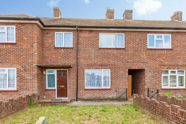 Stockdales Road, Windsor, SL4, photo 1