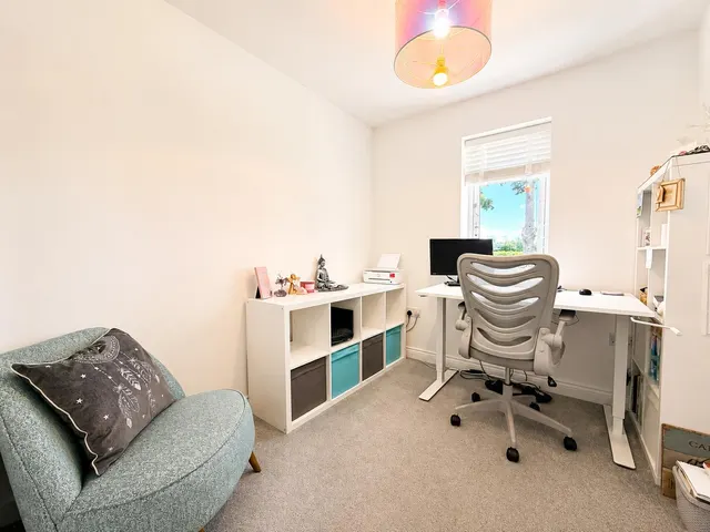 Caulkley View, Swadlincote, DE11, photo 3