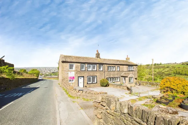 Windy Bank Lane, Queensbury, BD13, photo 3