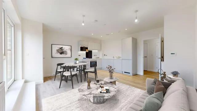 Borders Lane, Loughton, IG10, photo 2