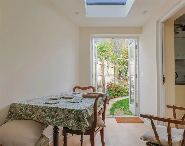 Brookhouse Street, Poundbury, DT1, photo 2