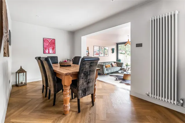 Wanborough Lane, Cranleigh, GU6, photo 3