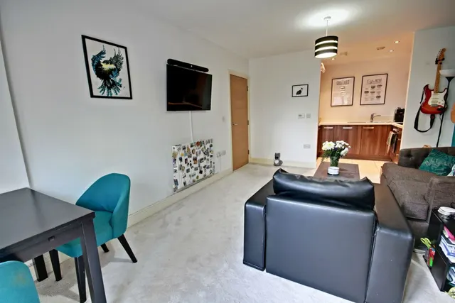 Woodmill Close, London, SW15, photo 2