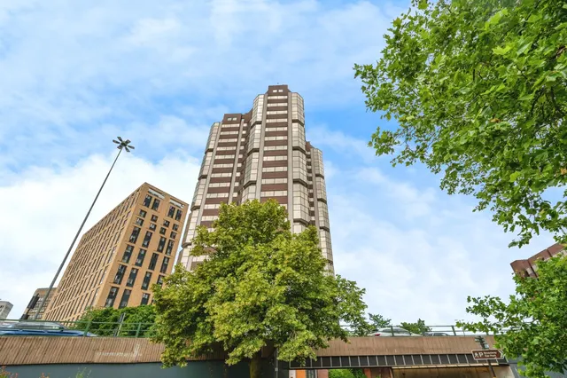 Hagley Road, BIRMINGHAM, photo 1