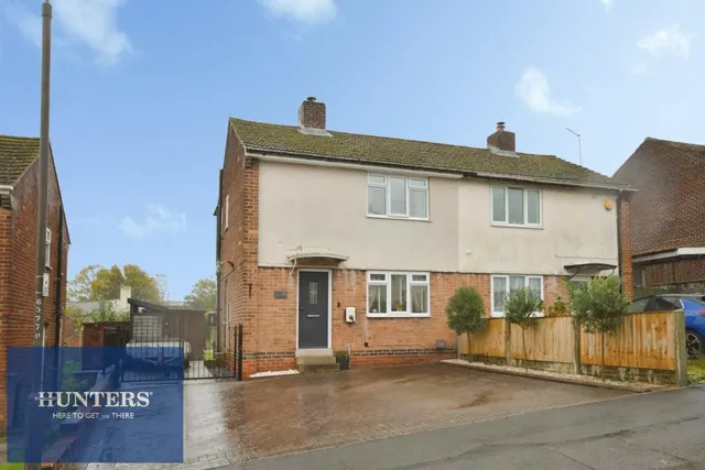 North Side, New Tupton, S42, photo 1