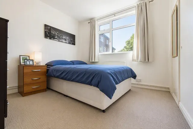 Photo 3 — Park Hill, Clapham, SW4