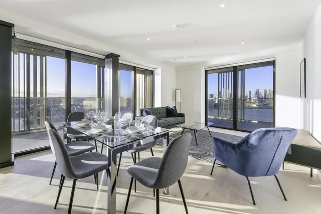 Marco Polo Tower, Royal Wharf, E16, photo 2