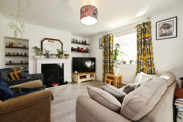 Abberd Way, Calne, SN11, photo 2
