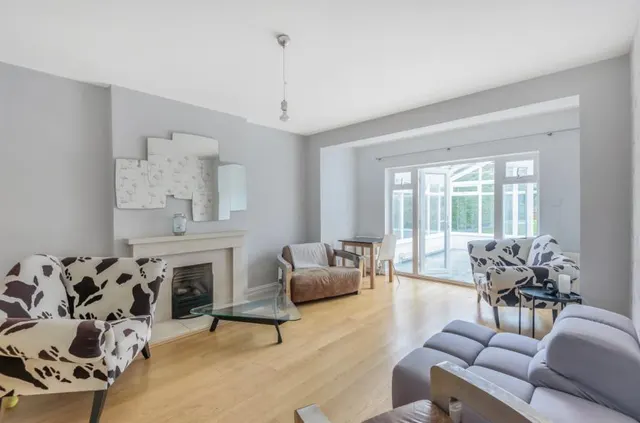 Blacketts Wood Drive, Chorleywood, WD3, photo 2