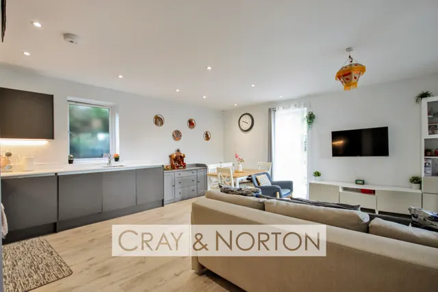 Selborne Road, Croydon, CR0, photo 2