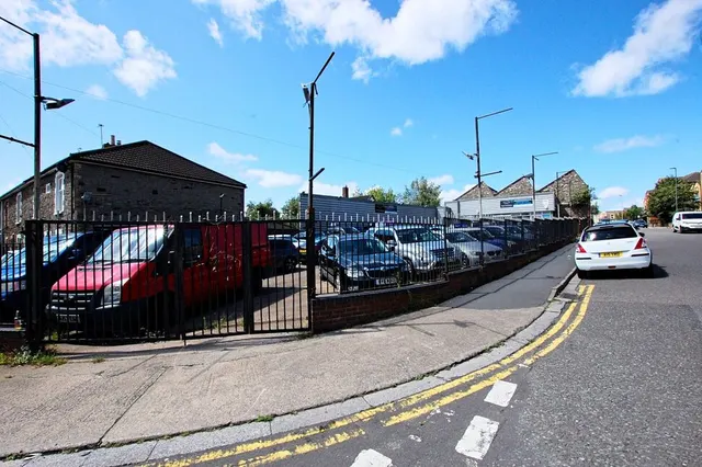 High Street, Kingswood, BS15, photo 3