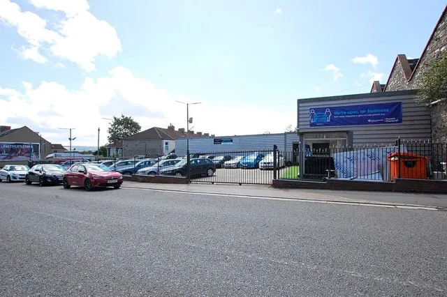 High Street, Kingswood, BS15, photo 2