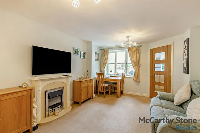 New Road, Basingstoke, RG21, photo 2