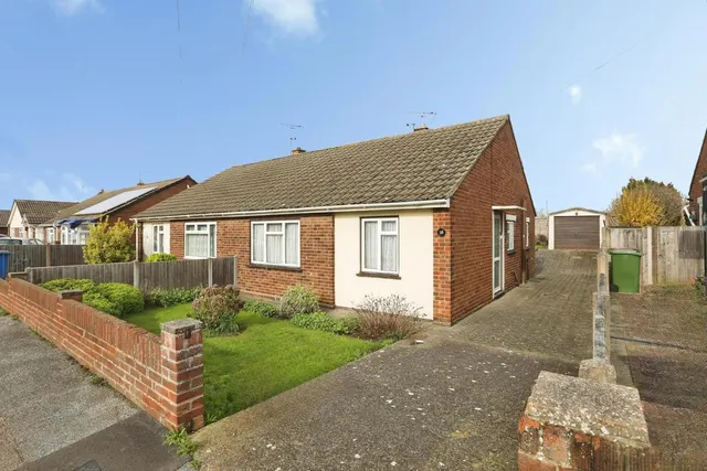 Gadby Road, Sittingbourne, Kent, ME10, photo 1