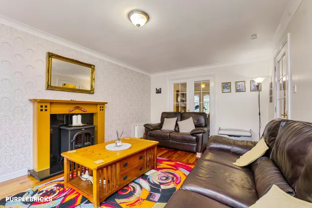 Sanquhar Drive, Glasgow, G53, photo 3