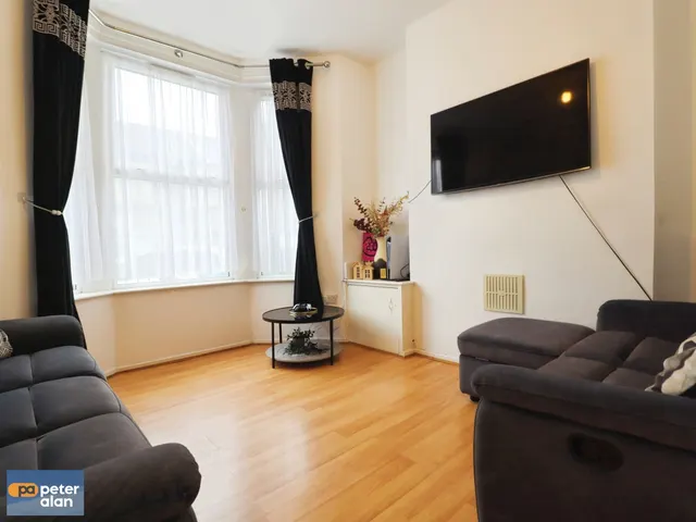 Craddock Street, Cardiff, CF11, photo 2