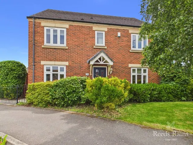Photo 2 — Raines Court, Middlesbrough, North Yorkshire, TS4