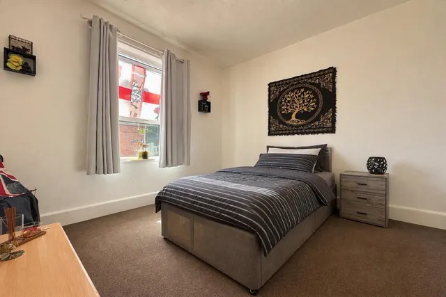 Whitworth Road, Gosport, PO12, photo 2