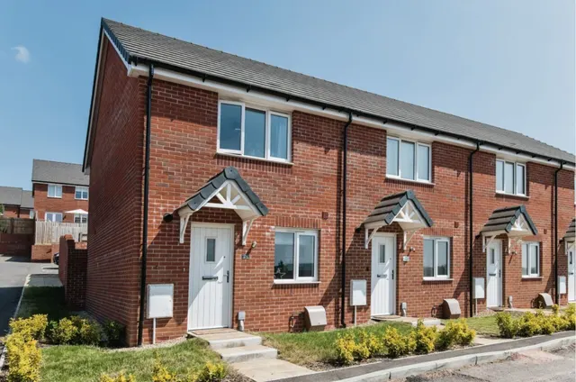 Covert Close, Axminster, EX13, photo 1