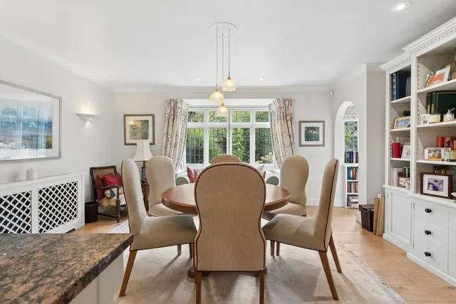 Photo 3 — Kings Lane, Cookham Dean SL6 9AY
