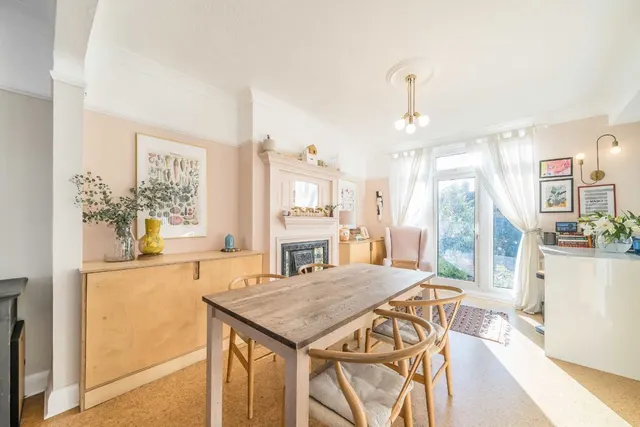 Heybridge Avenue, SW16, photo 1
