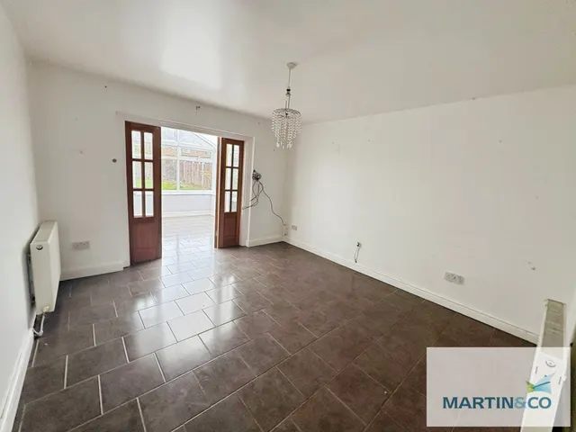 Greenway Road, Speke, L24, photo 2