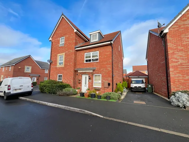 Gregory Way, Wigston, LE18, photo 1