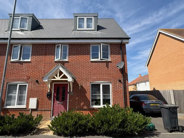 Pippin Way, Colchester, CO7, photo 1