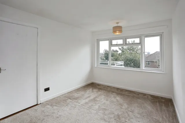 Shirley Road, Southampton, SO15, photo 3