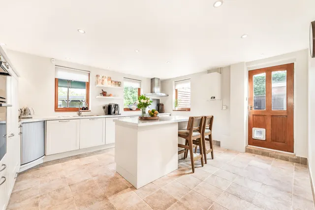St. Neots, PE19, photo 2