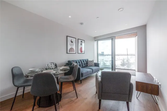 Cutter Lane, Greenwich Peninsula, SE10, photo 1