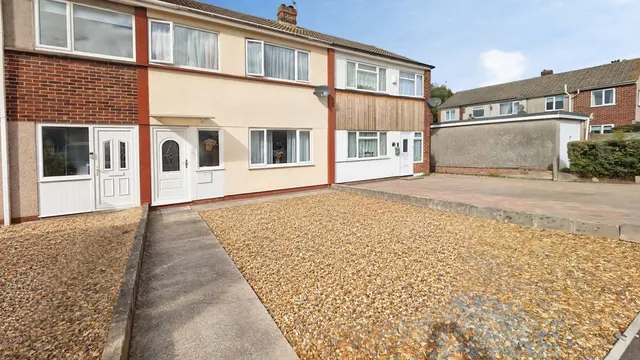 Cleeve Road, Yate, BS37, photo 1