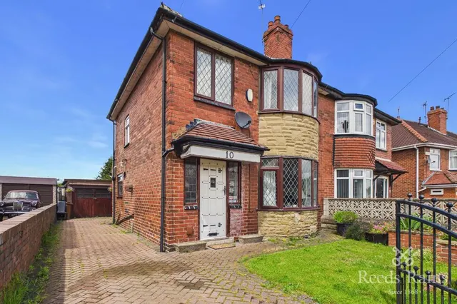 Orion Crescent, Leeds, West Yorkshire, LS10, photo 1