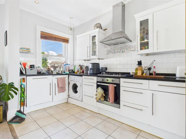 Buckingham Road, Brighton, BN1, photo 2