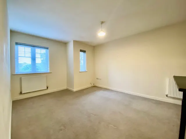 Chadwick Court, Bamber Bridge, PR5, photo 2