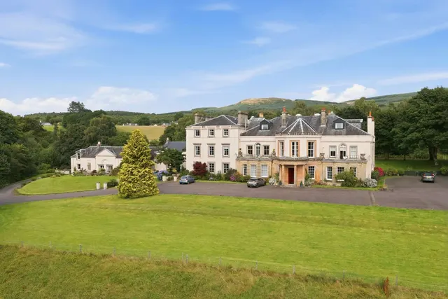 Camis Eskan House, Helensburgh, Argyll and Bute, G84 7JZ, photo 1