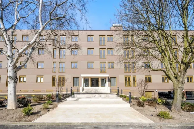 London Road, Cheam, SM3, photo 1