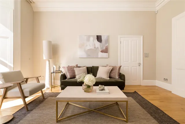Steeles Road, London, NW3, photo 2