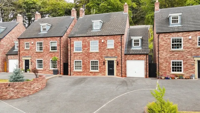 Pittsburgh Close, Stoke-On-Trent, ST3, photo 1