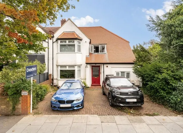 Creighton Avenue, Muswell Hill, N10, photo 1