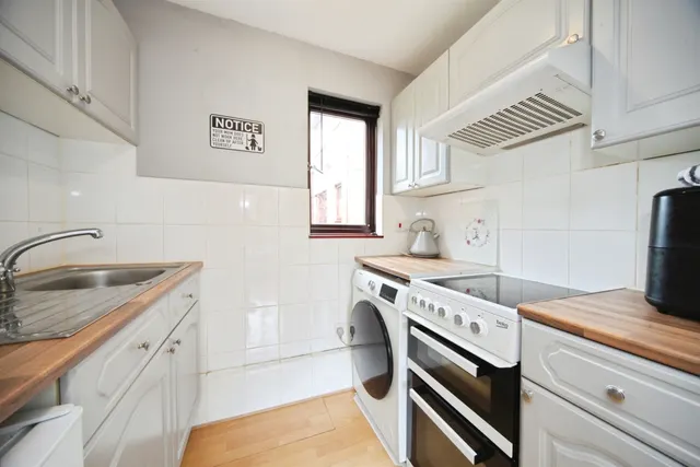 Colin Road, Luton, LU2, photo 2