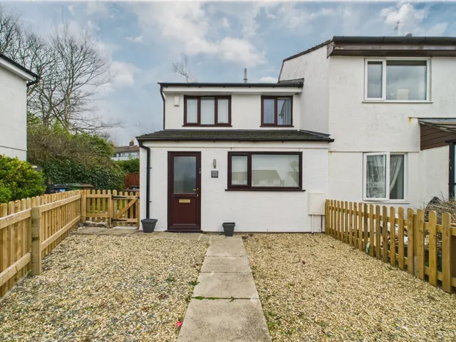St Boniface Close, Plymouth, PL2, photo 1