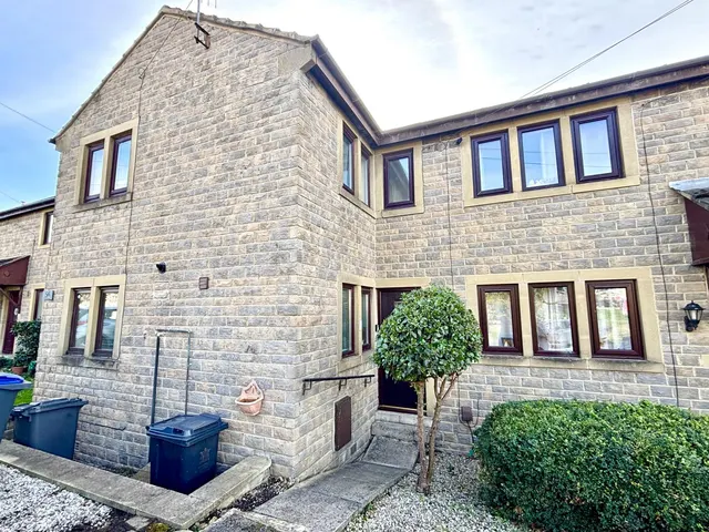Cornwall Road, Bingley, BD16, photo 1