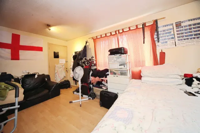 Repton Close, Luton, LU3, photo 3