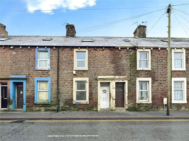 Lawson Street, Aspatria, CA7, photo 1