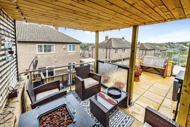 Greenside Avenue, Huddersfield, HD5, photo 2